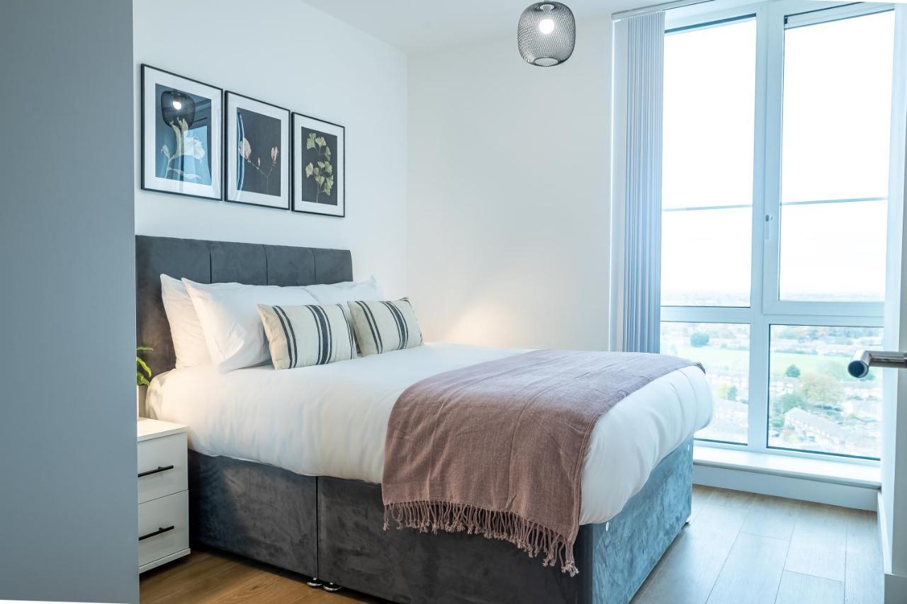 Luxe Apartments Bracknell Near Ascot, Legoland, Windsor, Lexicon - Free Parking & Gym מראה חיצוני תמונה