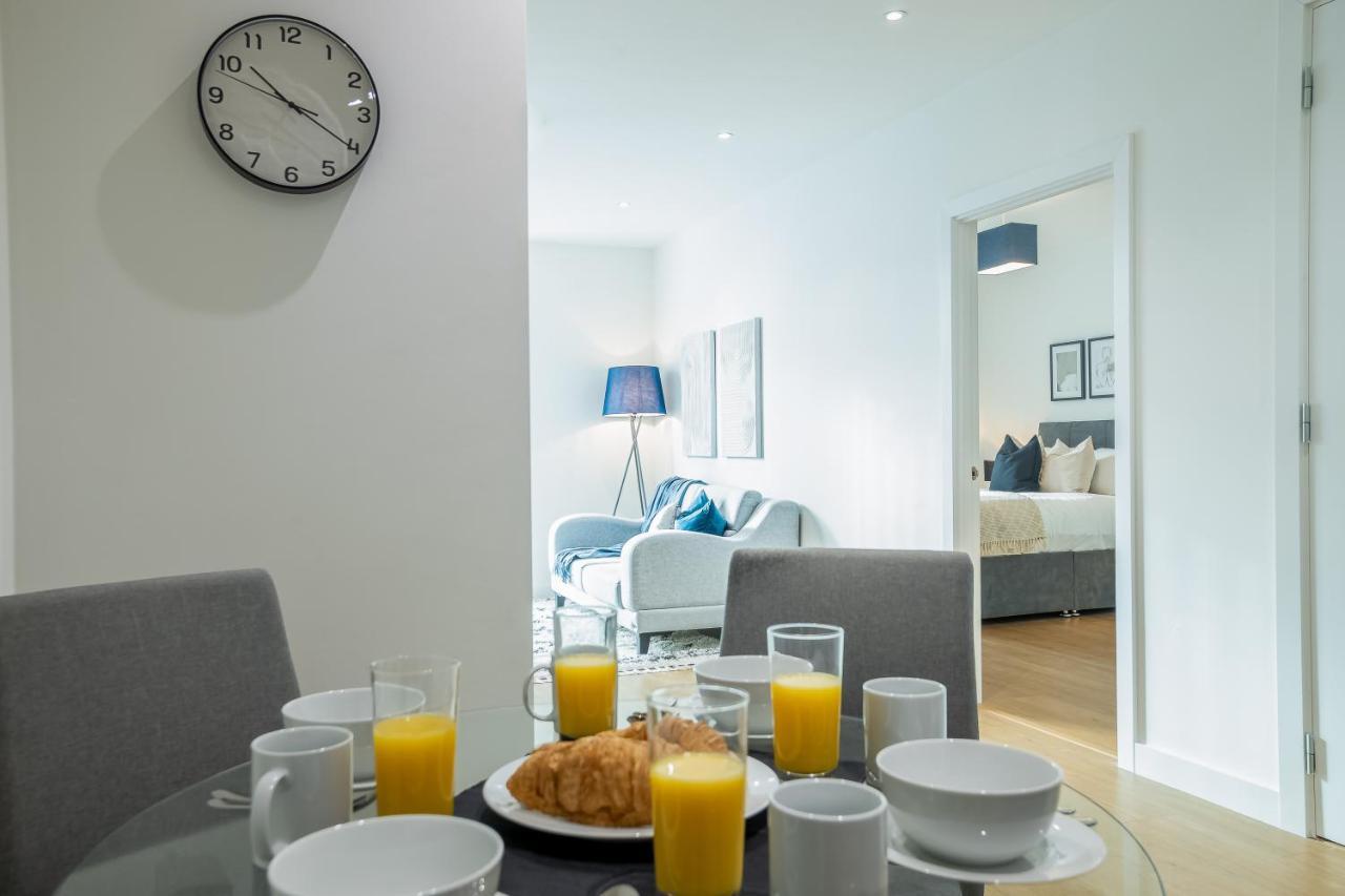 Luxe Apartments Bracknell Near Ascot, Legoland, Windsor, Lexicon - Free Parking & Gym מראה חיצוני תמונה