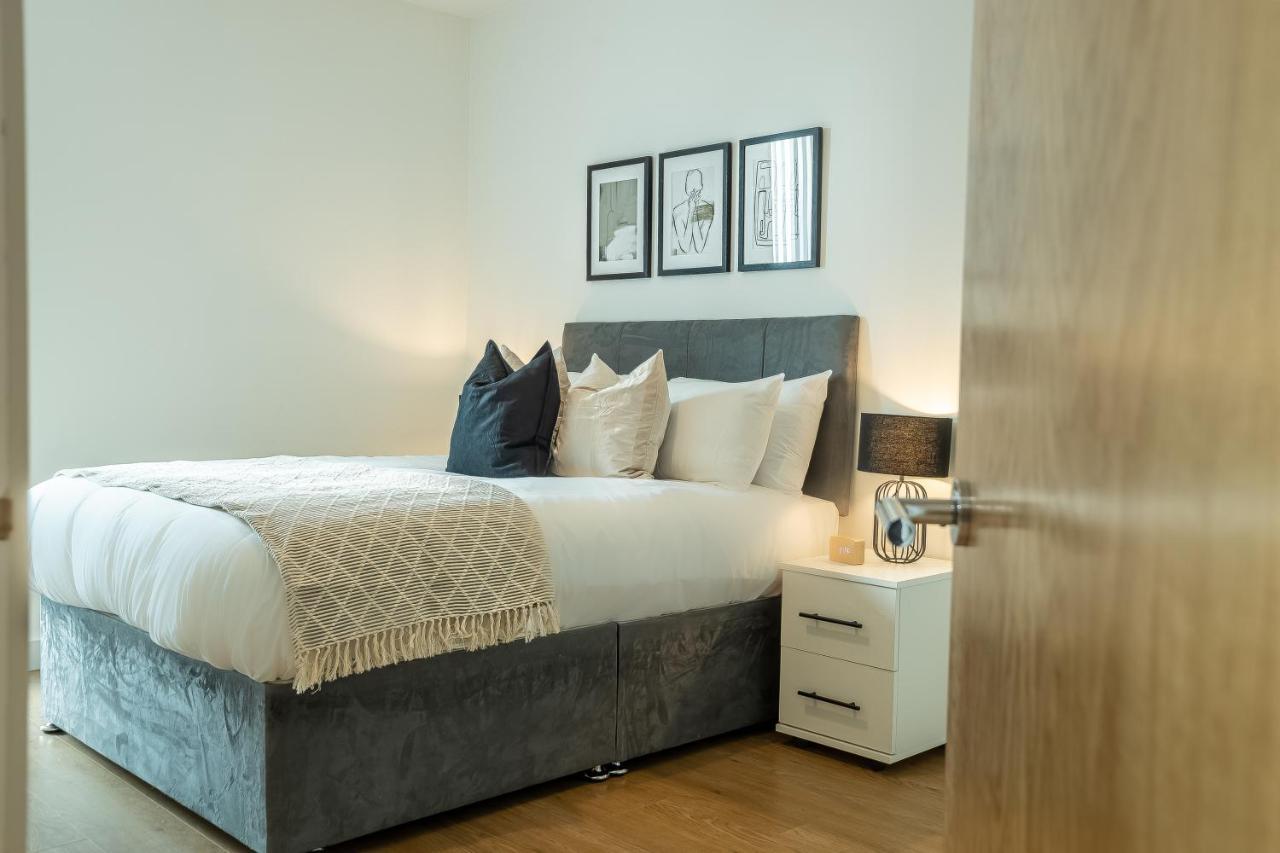 Luxe Apartments Bracknell Near Ascot, Legoland, Windsor, Lexicon - Free Parking & Gym מראה חיצוני תמונה