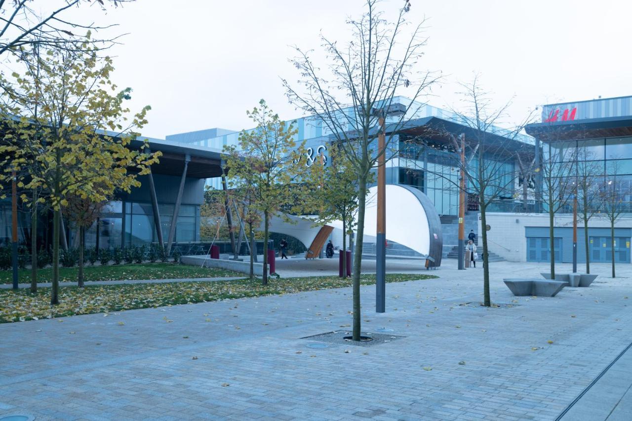 Luxe Apartments Bracknell Near Ascot, Legoland, Windsor, Lexicon - Free Parking & Gym מראה חיצוני תמונה
